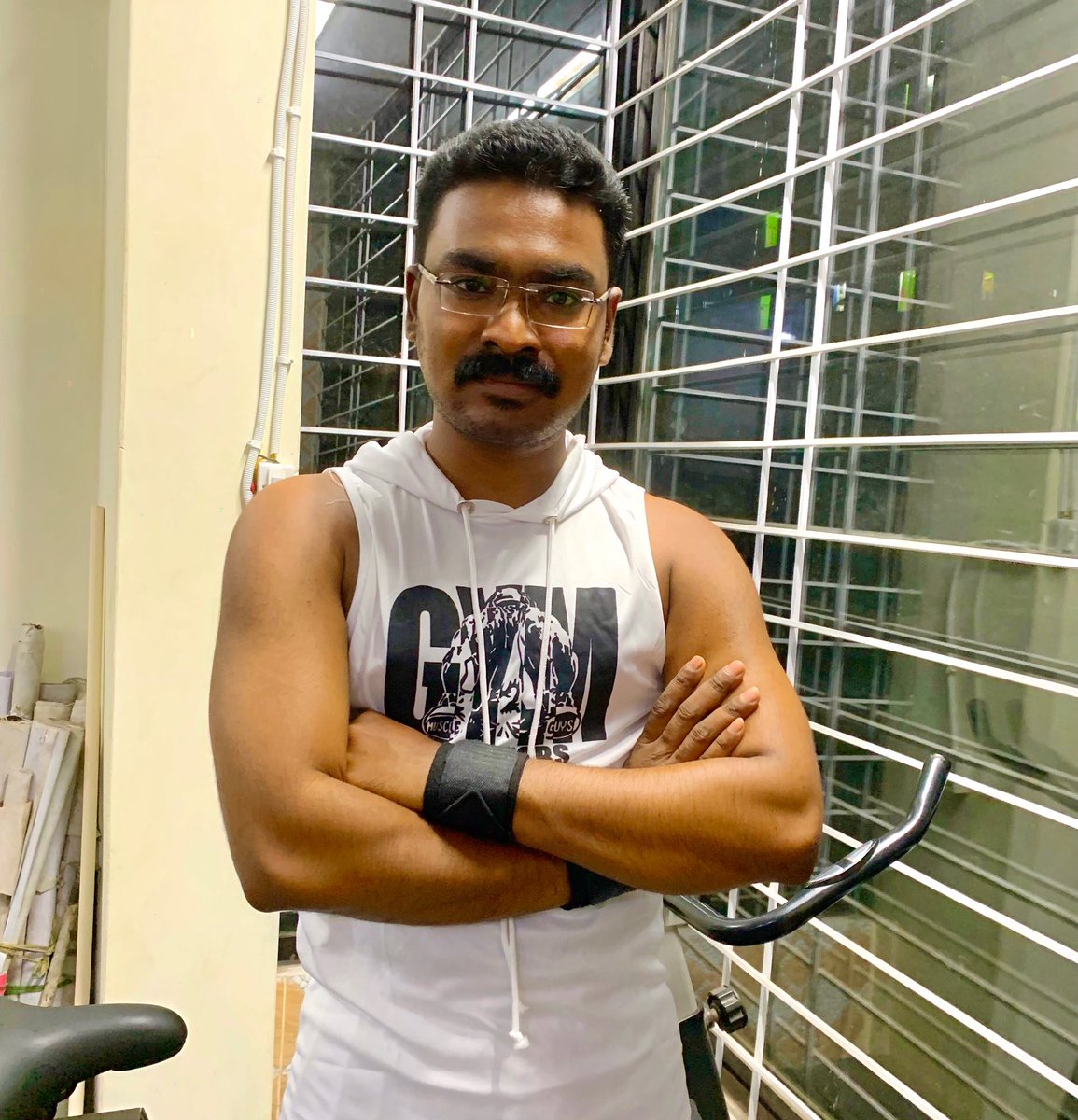 arafat_coco's tweet photo. Gym time https://t.co/wl3PQw7Fht