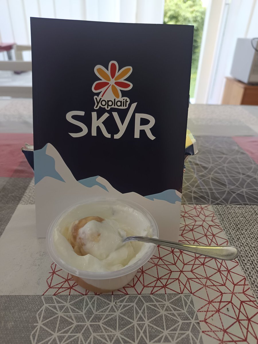 TestMaquillage's tweet photo. Nouveau test
Skyr gourmand
Plusieurs variétés
Un régale
#yoplaitskyr
#yoplaitfrance
#sampleofrance https://t.co/QlgfYgd8UG