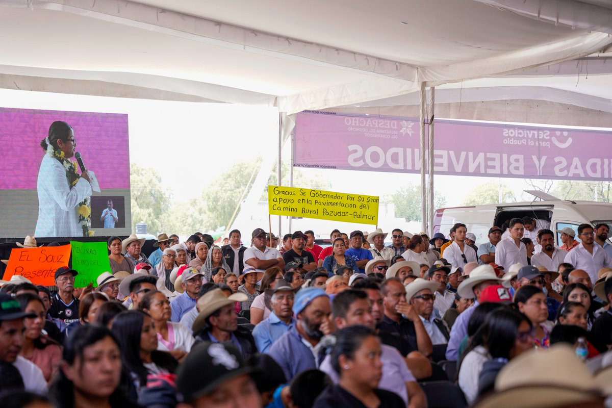 juliomenchaca_'s tweet photo. ¡En #Hidalgo la transformación se construye desde el territorio!

A través de las #RutasDeLaTransformación, recorrimos #Cardonal: entregamos resultados, escuchamos a su gente y atendimos sus necesidades.

#PrimeroElPueblo
¡#VamosConTodo! https://t.co/aGE8TPQPeb