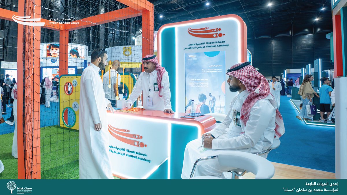 اختتمنا مشاركتنا في #معرض_المدارس_الدولي برؤية تعليمية راسخة ورسالة تهدف إلى غرس قيم النجاح والتميّز في أجيالنا القادمة.
شكرًا لزيارتكم، ونتطلع لمشاركة نجاحاتنا القادمة معكم!