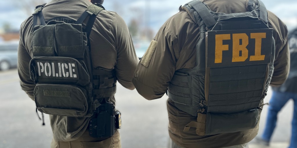 FBI Buffalo (@fbibuffalo) on Twitter photo #FBI Buffalo continues working alongside <a href="/HSIBuffalo/">HSI Buffalo</a>, <a href="/EROBuffalo/">ERO Buffalo</a> & other law enforcement partners with immigration enforcement operations targeting violent criminals.
We remain committed to keeping our communities safe. #FBI Buffalo continues working alongside <a href="/HSIBuffalo/">HSI Buffalo</a>, <a href="/EROBuffalo/">ERO Buffalo</a> & other law enforcement partners with immigration enforcement operations targeting violent criminals.
We remain committed to keeping our communities safe.