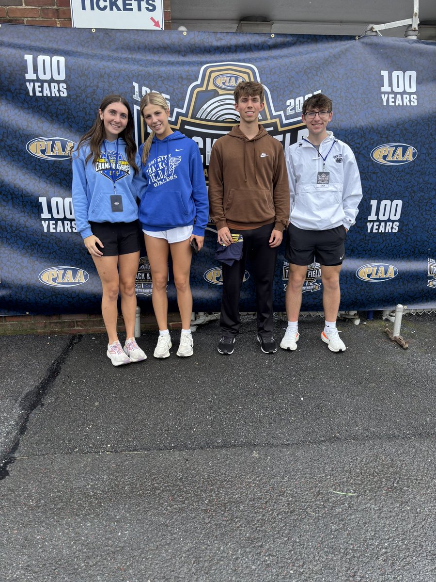 THStrack_field tweet media