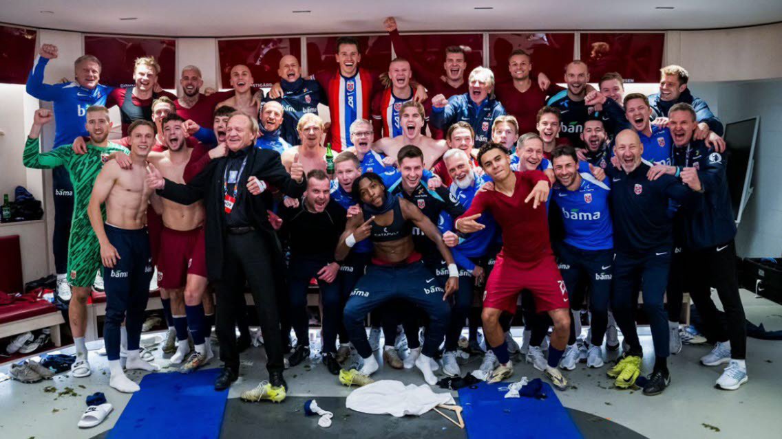 🇳🇴⚽️

Det begynner å være bevegelse i forkant av sommervinduet. Verdt å følge noen landslagsaktuelle nordmenn på overgangsfronten også denne sommeren.

📸: <a href="/nff_landslag/">Fotballandslaget</a>