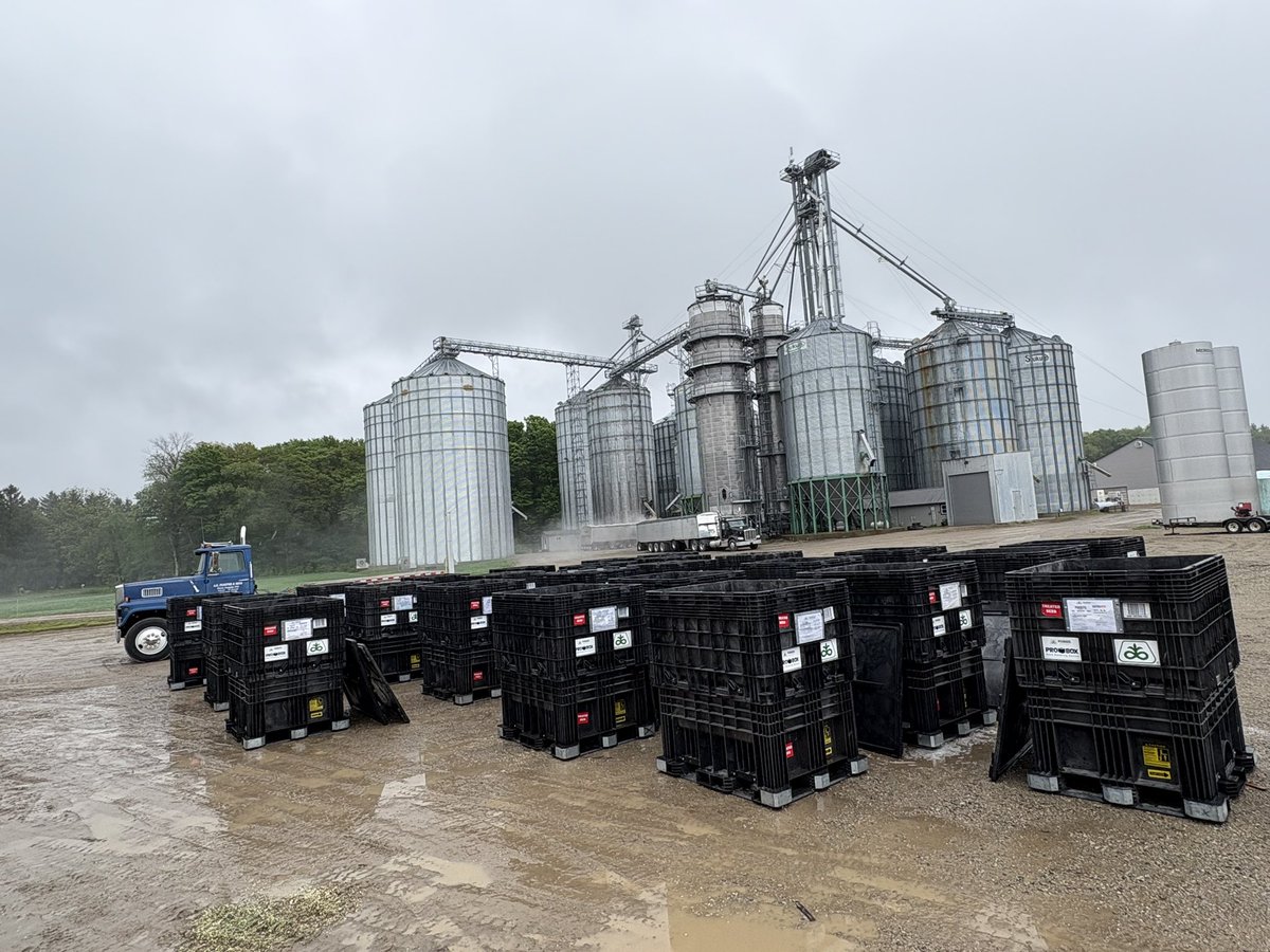 Andy Pasztor 🧼🧽 tweet media