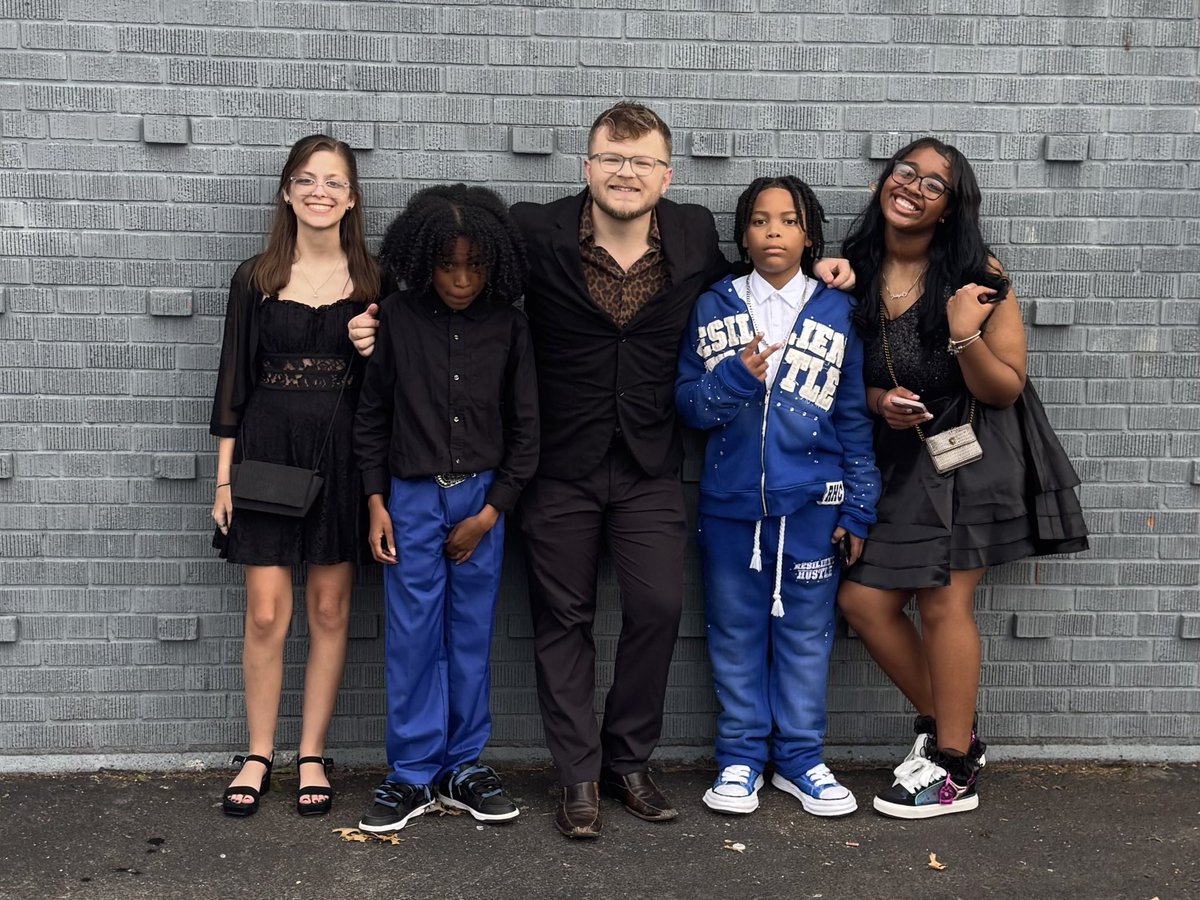 Dancing our way into high school! So proud of these kids!

#RoarJagsRoar #SingJagsSing #YourVoiceMatters