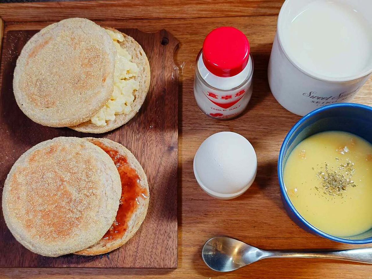 takephoto's tweet photo. #sandwich #strawberryjam #potatosalad #boiledegg #knorr #cupsoup #soup #milk #gm #breakfast #mealathome #cooking #takekitchen #japanesefood #instafood #朝食 #朝ご飯 #朝ごはん #おうちごはん #自宅飯 #料理 #料理男子 #料理好きな人と繋がりたい #料理記録 https://t.co/K7Lt3hP7sh