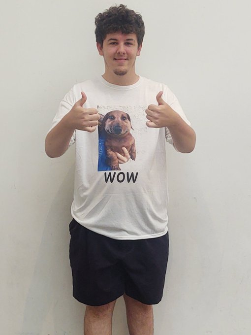 !! trolli !! tweet media