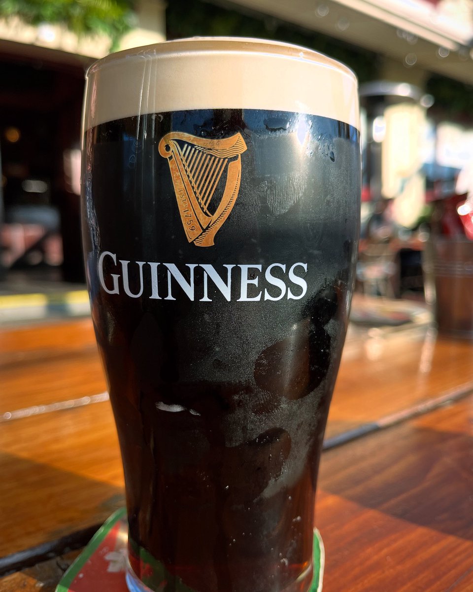 DunleavyBernard's tweet photo. The start of Summer: pints in the evening sun at my local. #SummitInn #Howth @GuinnessIreland https://t.co/qg9UjAPrYJ
