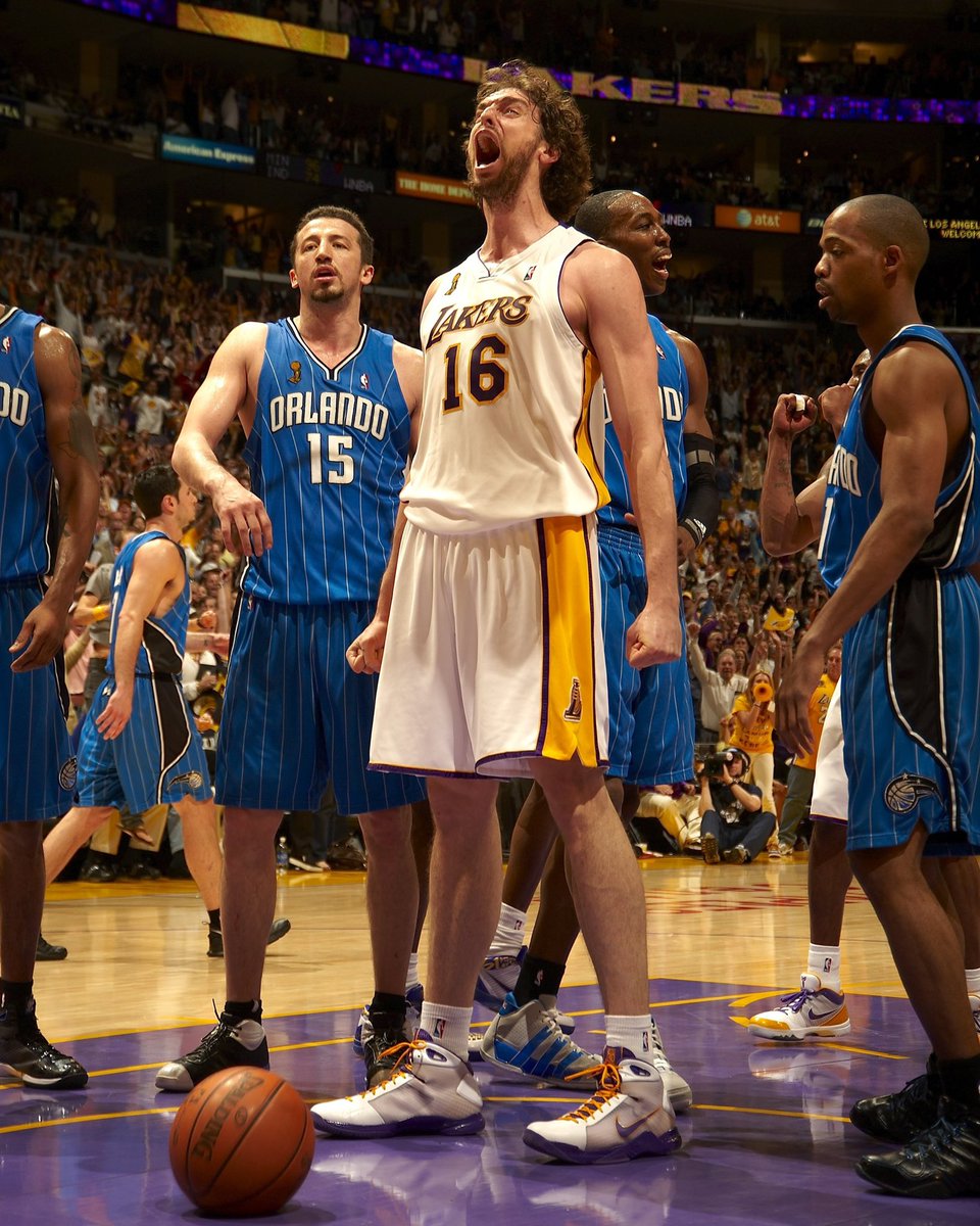 Back to where it all began. The illustrious 2008 Hyperdunk. #TBT