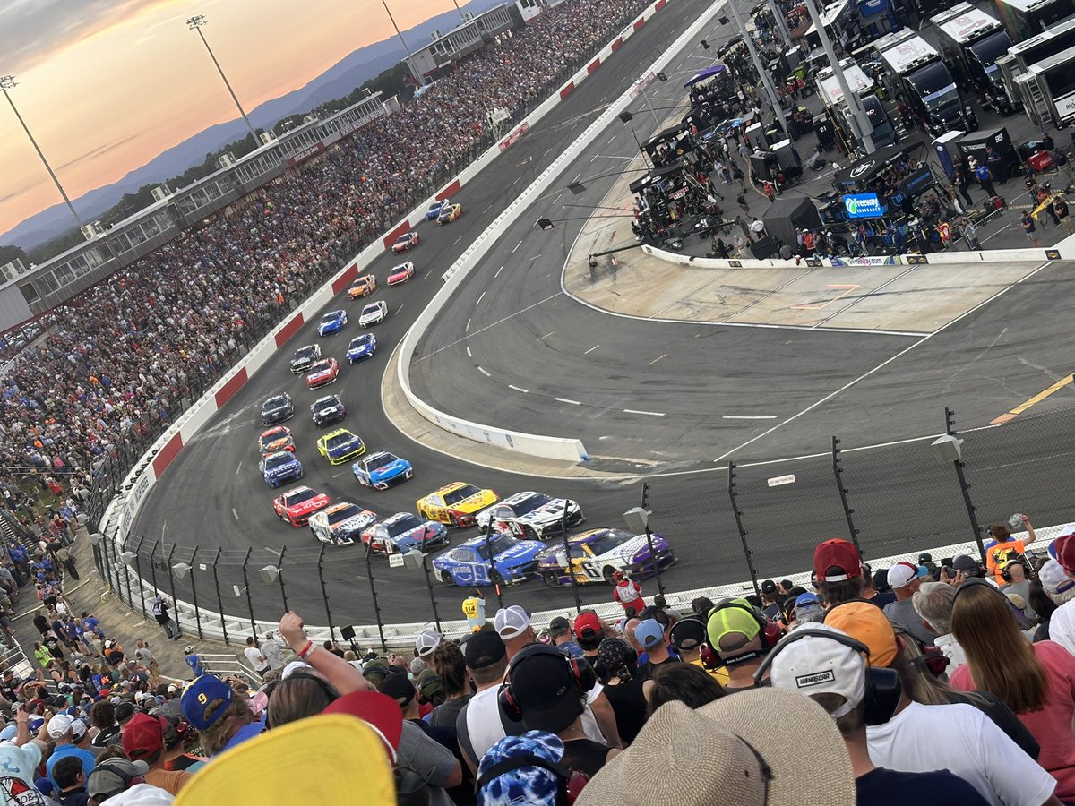 TurboDodson's tweet photo. @NWBSpeedway @NASCAR @NASCARNation https://t.co/aKGZQsPOqG