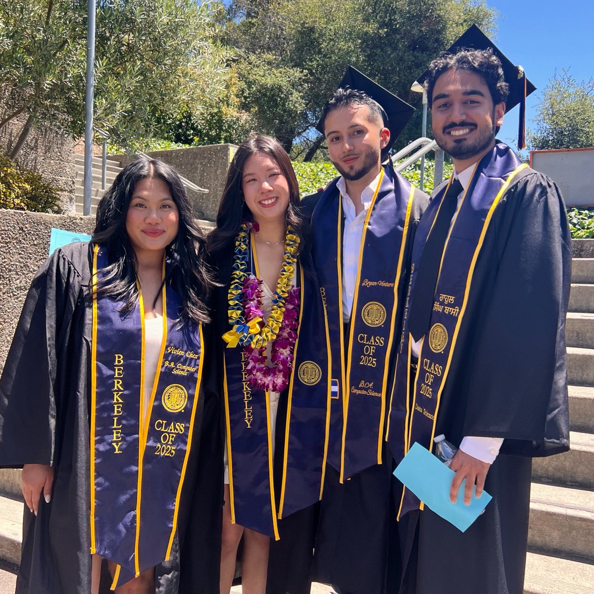 BerkeleyCDSS's tweet image. Congratulations, Class of 2025! 🎓🐻 The College of Computing, Data Science, and Society is so proud of each and everyone of you. Let the celebrations begin! 🙌
📸 : KLC fotos / Marcus Edwards
#CalGrad #CDSSgrad