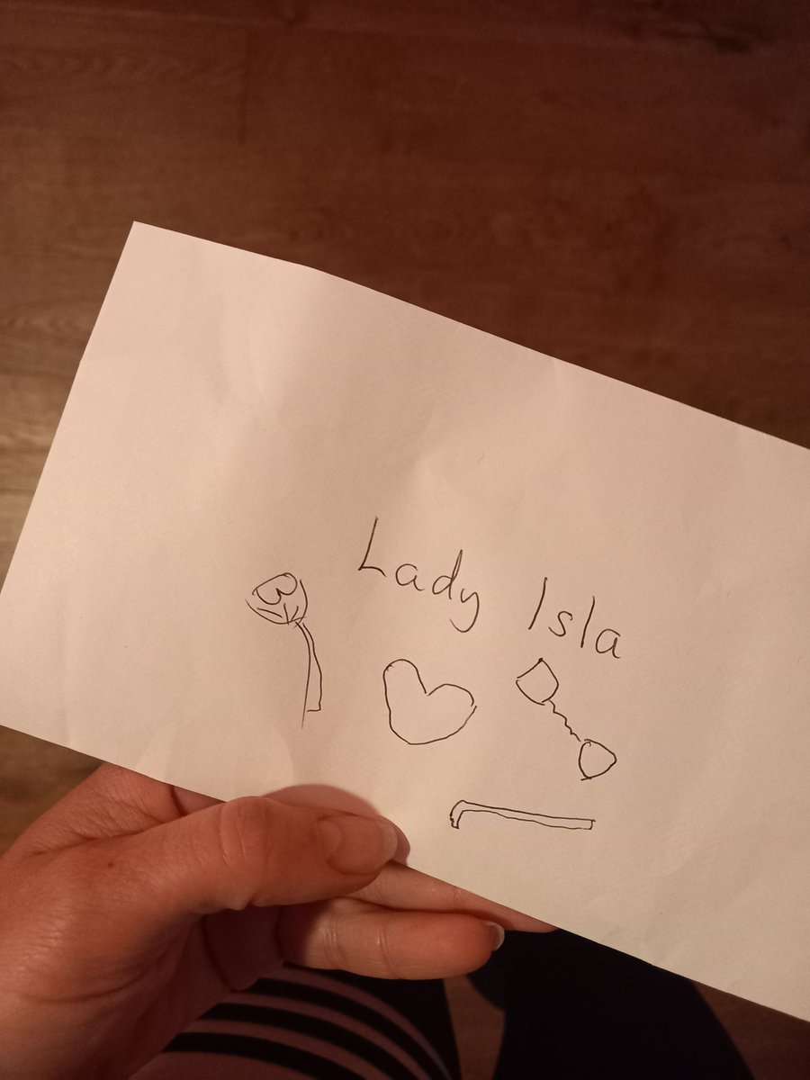 Lady Isla tweet media