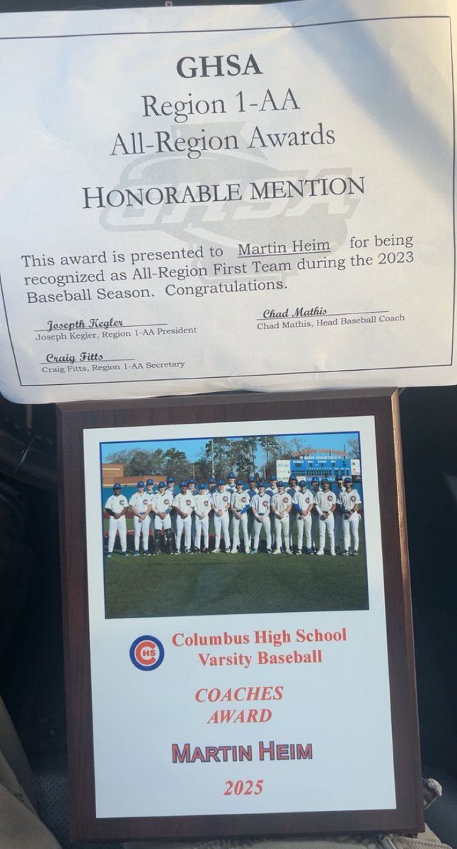 Honored to spend one last evening with <a href="/ColHighbaseball/">Columbus High Baseball</a> before graduating. I am also blessed to have received the coaches award and an honorable mention for all region teams!