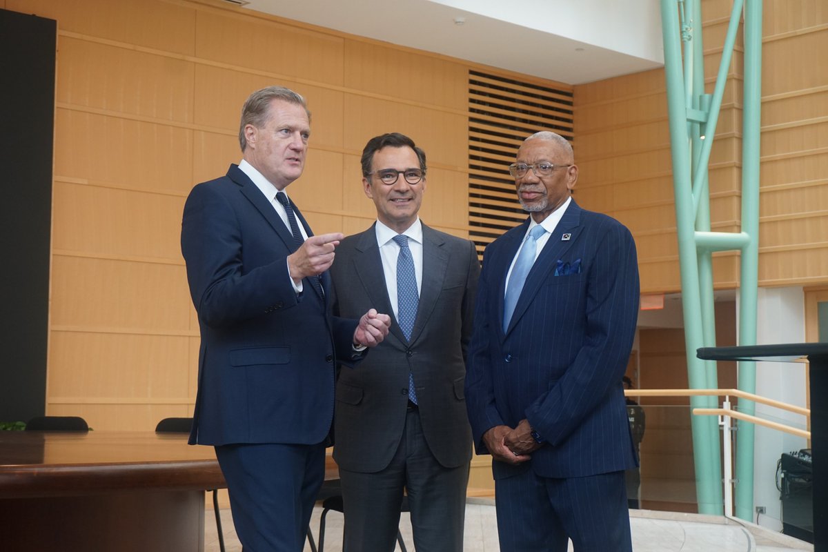 US Rep. Mike Turner (@repmiketurner) on Twitter photo Today, I joined Dayton Mayor <a href="/MayorMims/">Mayor Jeffrey J. Mims, Jr.</a> and NATO PA President <a href="/MarcosPerestre1/">Marcos Perestrello</a> to officially open <a href="/NATODayton2025/">NATO PA Dayton 2025</a>.
As we mark 30 years since the Dayton Peace Accords, may this Spring Session spark meaningful dialogue on international security, diplomacy, and our shared Today, I joined Dayton Mayor <a href="/MayorMims/">Mayor Jeffrey J. Mims, Jr.</a> and NATO PA President <a href="/MarcosPerestre1/">Marcos Perestrello</a> to officially open <a href="/NATODayton2025/">NATO PA Dayton 2025</a>.
As we mark 30 years since the Dayton Peace Accords, may this Spring Session spark meaningful dialogue on international security, diplomacy, and our shared