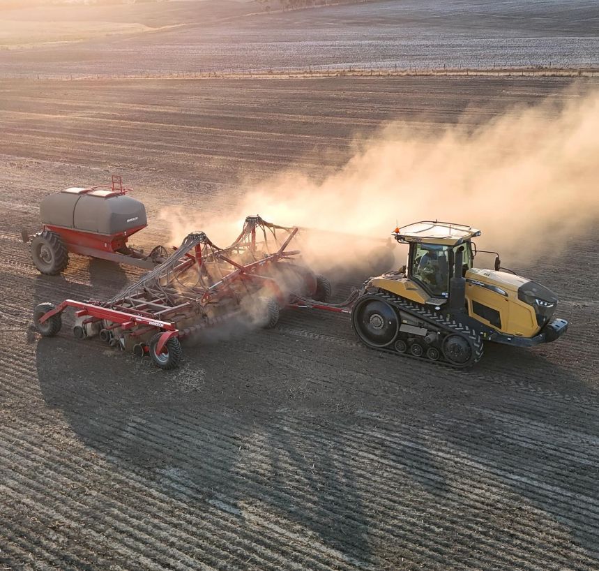 Farmers have begun planting their winter crops, despite below average conditions for much of the country. It means that deciding to plant a crop is a stressful financial gamble for broadacre farmers 📷 Bindi Whitehead