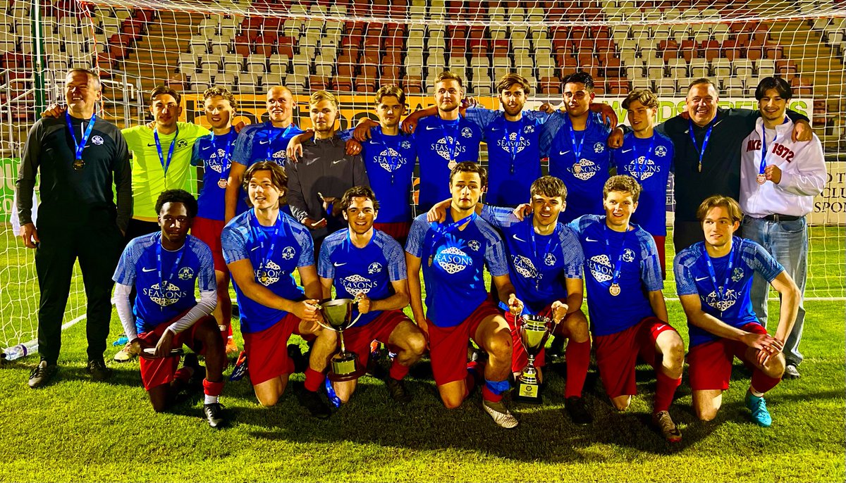 COLEBROOK ROYALS FC (@colebrookroyals) on Twitter photo Congratulations ๐ฅ. The Menโs league and cup double winners ๐ ๐ โฆ<a href="/EssexCountyFA/">Essex County FA</a>โฉ โฆ<a href="/EssexCorinthian/">Corinthian League</a>โฉ Congratulations ๐ฅ. The Menโs league and cup double winners ๐ ๐ โฆ<a href="/EssexCountyFA/">Essex County FA</a>โฉ โฆ<a href="/EssexCorinthian/">Corinthian League</a>โฉ