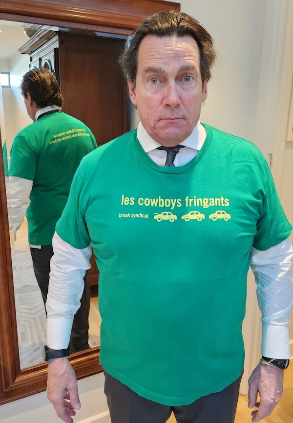 MoreauAgathe3's tweet image. Péladeau...caliss
Qui vient brailler à Radio-Canada
Pour avoir des subventions
Afin de conserver une télé
Médiocre
Partisane
1980 Style
100% friincophone
Fini de cette télé de merde
Encore moins de financer
Les Raëls de la désinformation
Déguisé en Marc Labrèche à droite😏