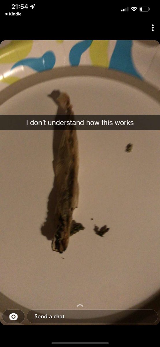 trobedyuri's tweet image. joints i rolled at 15 when i used to smoke weed in my basement and hallucinate