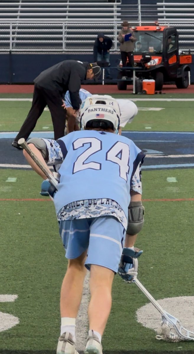 FranklinHSLax's tweet photo. Palmieri about to crash into the circle https://t.co/qmxKQe3Si6