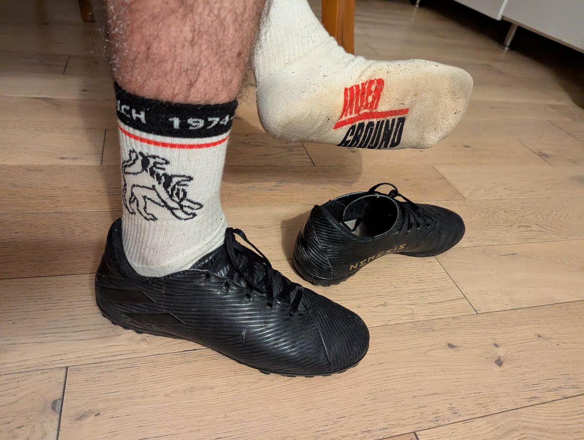 It's always a pleasure to work out some serious stench for a loyal sniffer 🤤