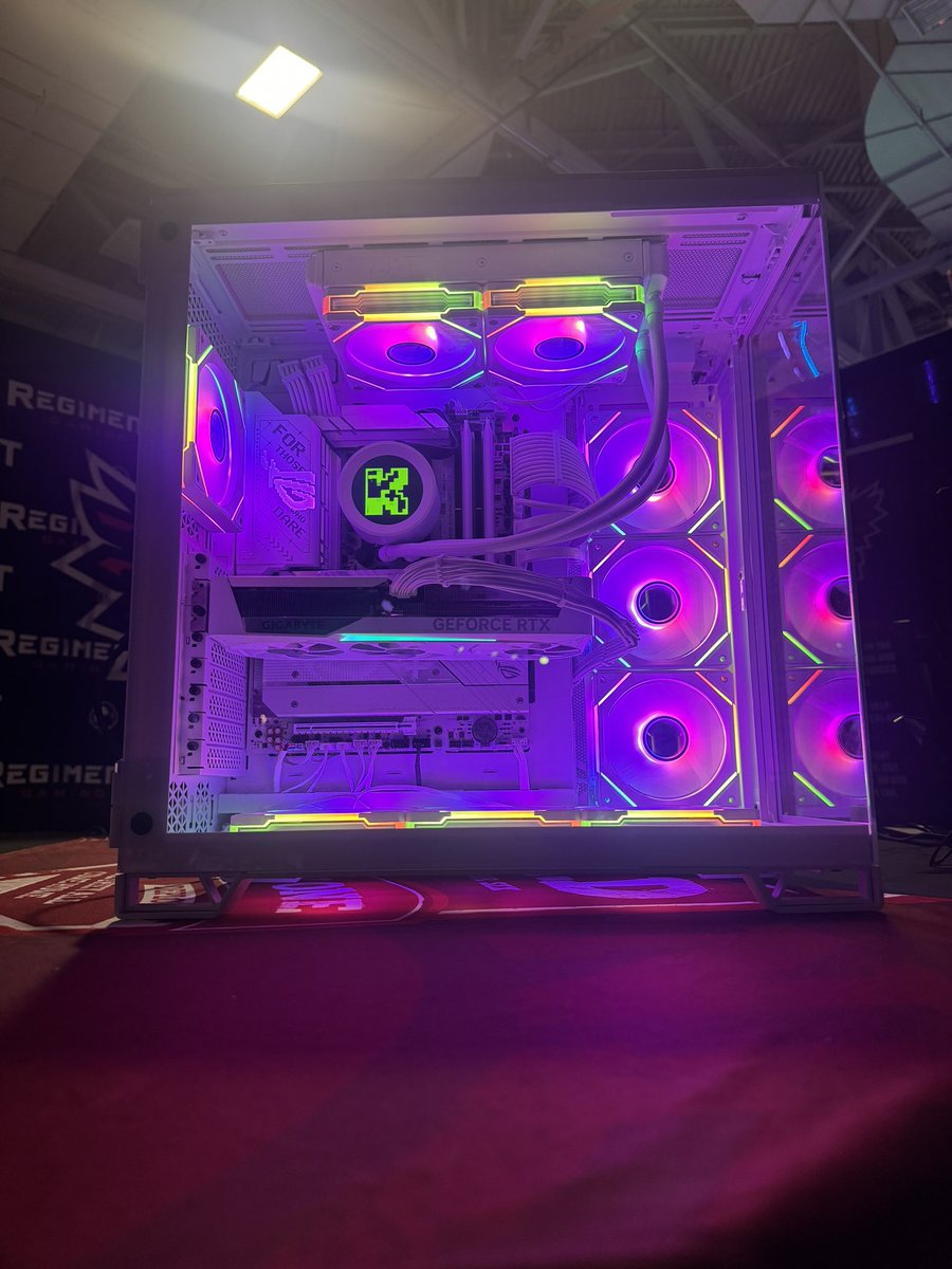 Thanks to <a href="/Brparadox/">Paradox Customs</a> &amp; <a href="/KickStreaming/">Kick</a>, we will be giving this Gaming PC away at our DreamHack: Dallas booth this weekend! 🇺🇸

If you’re at DreamHack, stop by our booth this weekend to play some games and enter for a chance to win. 

#DreamHack | #DreamHackDallas