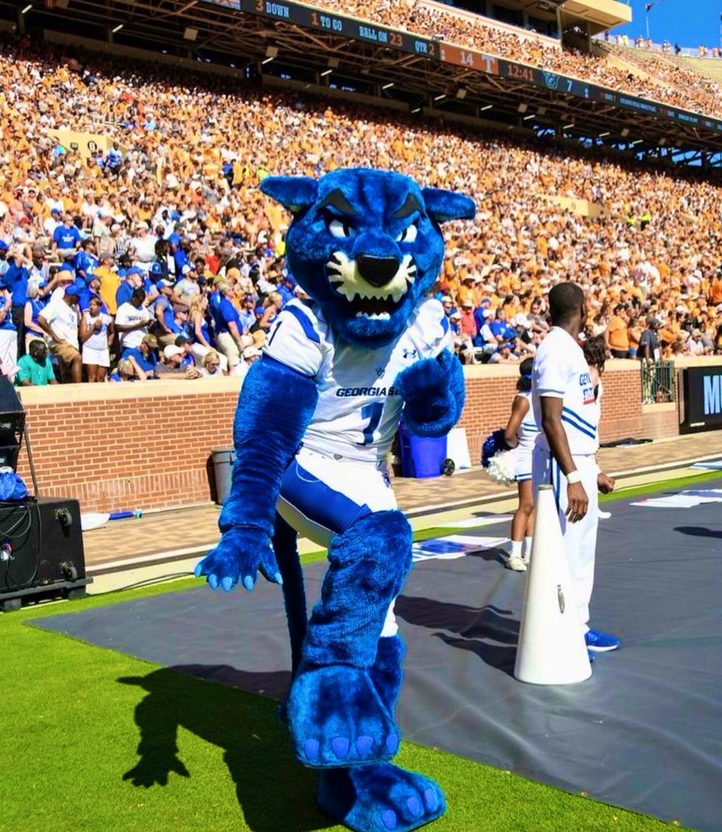 Nasir โNKBโ Banks (@nasir_banks5) on Twitter photo Honored and Blessed to Receive a(n) D1 offer from Georgia State University ๐๐พ
#GoPanthers
#FamilyMemberโ๏ธ
<a href="/McEachernFtball/">McEachern Football</a>
<a href="/McEachernRecrui/">McEachern Football Recruiting</a> <a href="/ChadSimmons_/">ChadSimmons</a> <a href="/GlennTFordJr1/">Coach Glenn T. Ford Jr.</a>
<a href="/CoachReid99/">Kareem Reid</a> <a href="/aip_lou/">Coach Lou</a>
<a href="/OLCoachWilder51/">Coach Jabari Wilder Ed.S</a> <a href="/Rivals/">Rivals</a>
<a href="/On3sports/">On3</a> <a href="/247Sports/">247Sports</a>
<a href="/PrepRedzoneGA/">Prep Redzone Georgia</a>
<a href="/RecruitGeorgia/">Recruit Georgia</a> Honored and Blessed to Receive a(n) D1 offer from Georgia State University ๐๐พ
#GoPanthers
#FamilyMemberโ๏ธ
<a href="/McEachernFtball/">McEachern Football</a>
<a href="/McEachernRecrui/">McEachern Football Recruiting</a> <a href="/ChadSimmons_/">ChadSimmons</a> <a href="/GlennTFordJr1/">Coach Glenn T. Ford Jr.</a>
<a href="/CoachReid99/">Kareem Reid</a> <a href="/aip_lou/">Coach Lou</a>
<a href="/OLCoachWilder51/">Coach Jabari Wilder Ed.S</a> <a href="/Rivals/">Rivals</a>
<a href="/On3sports/">On3</a> <a href="/247Sports/">247Sports</a>
<a href="/PrepRedzoneGA/">Prep Redzone Georgia</a>
<a href="/RecruitGeorgia/">Recruit Georgia</a>