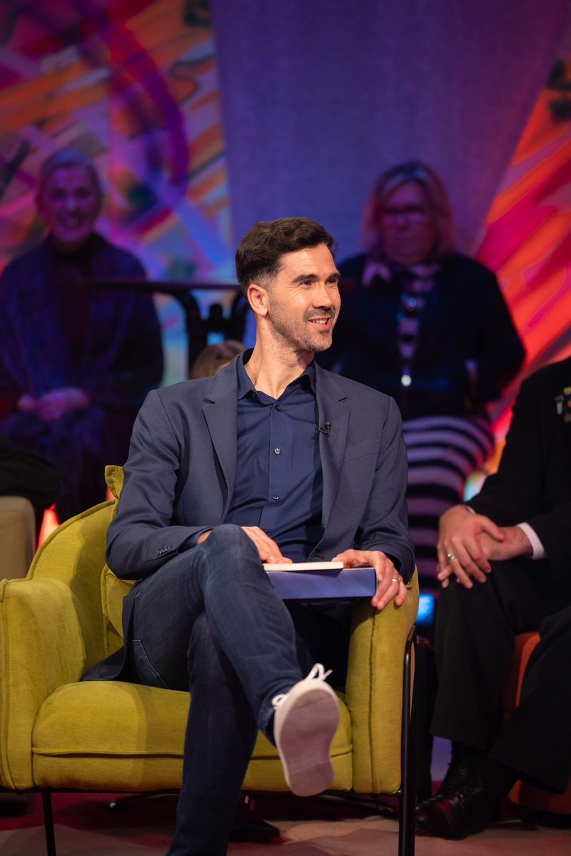 5meianoite tweet media