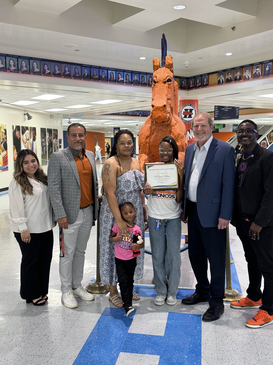 Student Services (@stdtsvcsmdcps) on Twitter photo Congratulations to A'Niyah Mclean from <a href="/HomesteadSHS/">Homestead Senior High School</a> A’Niyah is the recipient of the 2025 Frank Zenere Family Scholarship & will be attending <a href="/FIU/">FIU</a> this fall. Thank you <a href="/Larry_Feldman/">Lawrence Feldman</a> for sponsoring this scholarship! <a href="/MDCPS/">Miami-Dade Schools</a> <a href="/SuptDotres/">Jose L. Dotres, Ed.D.</a> <a href="/LDIAZ_CAO/">Lourdes Diaz</a> <a href="/AlayonSally/">Sally J. Alayon</a> #YourBestChoiceMDCPS Congratulations to A'Niyah Mclean from <a href="/HomesteadSHS/">Homestead Senior High School</a> A’Niyah is the recipient of the 2025 Frank Zenere Family Scholarship & will be attending <a href="/FIU/">FIU</a> this fall. Thank you <a href="/Larry_Feldman/">Lawrence Feldman</a> for sponsoring this scholarship! <a href="/MDCPS/">Miami-Dade Schools</a> <a href="/SuptDotres/">Jose L. Dotres, Ed.D.</a> <a href="/LDIAZ_CAO/">Lourdes Diaz</a> <a href="/AlayonSally/">Sally J. Alayon</a> #YourBestChoiceMDCPS