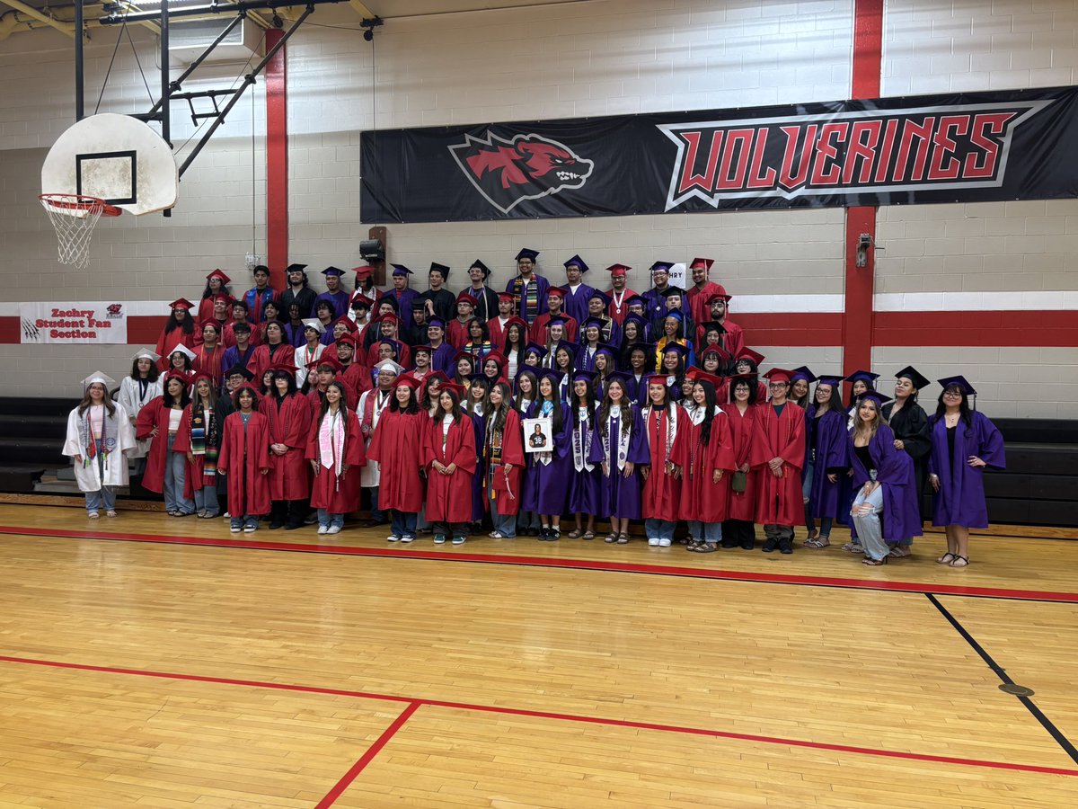 Best day of the year!! Love having all of our Wolverines back with us. Congrats to all of you!! #foreverwolverines <a href="/NISDZachry/">Zachry MS</a> <a href="/NISDZachryMag/">Zachry Magnet School</a>