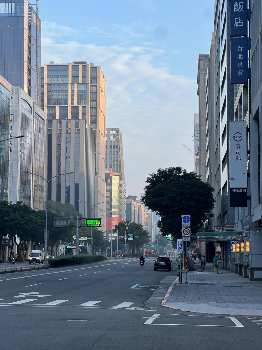 This street is so quiet in the early morning