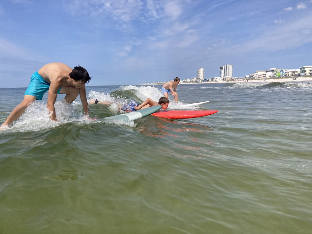 TimWebb63's tweet image. They built them this semester, today our GSMS students put their surf and skim boards to use at Little Lagoon Pass!
