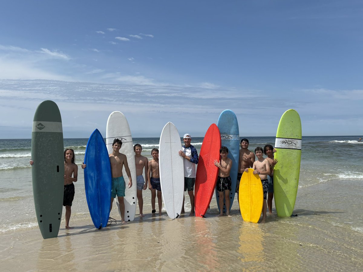 TimWebb63's tweet image. They built them this semester, today our GSMS students put their surf and skim boards to use at Little Lagoon Pass!