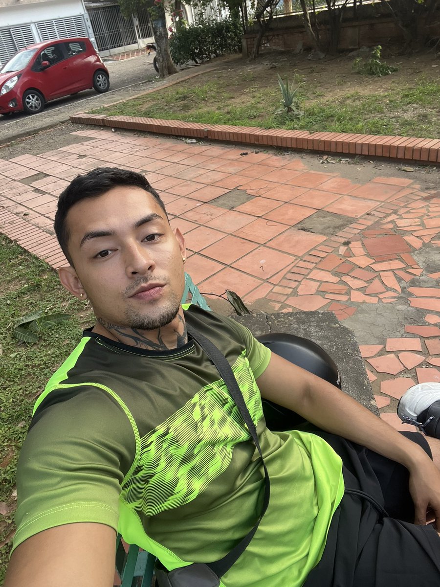 ElCanelo111's tweet photo. A correr 🏃‍♂️🏃‍♂️ #tendecia #foryou #hot https://t.co/MZ9bGc0yHj