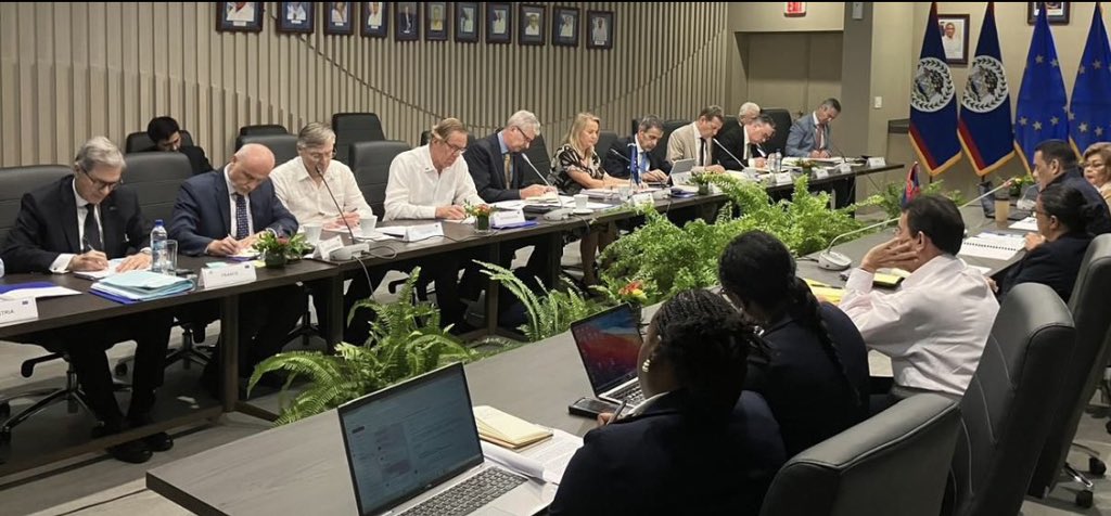 Represented Belgium at the EU–Belize Partnership Dialogue in Belmopan. Constructive talks, renewed EU support, shared goals: democracy, development, climate &amp; security.
Together for a resilient and inclusive future.
#EUinBelize #TeamEurope #BelgiumBelize #GlobalGateway