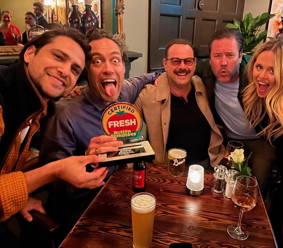 JuttaFreudig's tweet photo. #MusketeersEurope Back to work ๐ #Rivals S2 #Rivals2 cast ๐ฌ #LukePasqualino #BasBaddingham ๐ #AlexHassell #RupertCampbellBlack #DannyDyer #FreddieJones #RufusJones #PaulStratton #EmilyAtack #SarahStratton #NafessaWilliams #CameronCook #AidanTurner #DeclanOHara https://t.co/Sc3z1QqVK4