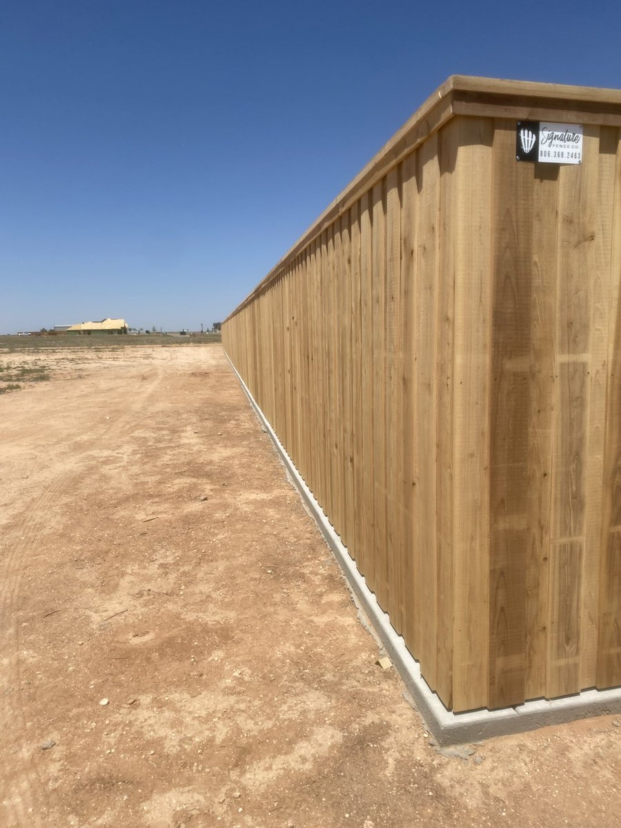 Signature Fence & Stain tweet media
