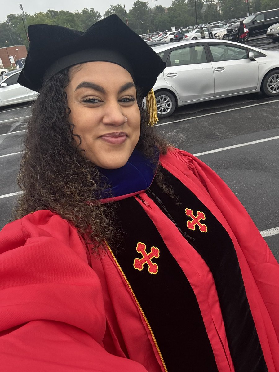 Simone Nicole 🧜🏽‍♀️💕 tweet media