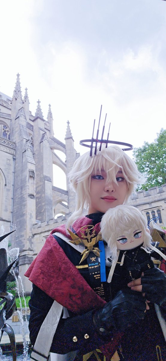 LunatiqueRose's tweet image. Welcome to Sanctilaminium Ambrosii.

🥰 I rented a cathedral to shoot Hortus de Escapismo today 😇 

#Arknights #hortusdeescapismo #cosplay #コスプレ #executortheexfoedere #聖約イグゼキュター #明日方舟 #送葬人 #聖約送葬人