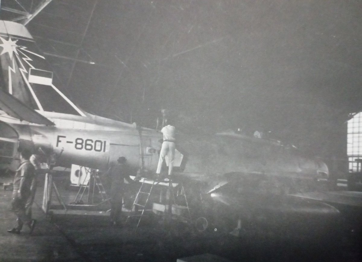 Kenangan Komando Satuan Buru Sergap TNI AU yang masih diperkuat F-86 Sabre.
Dok Catur Windu TNI AU.