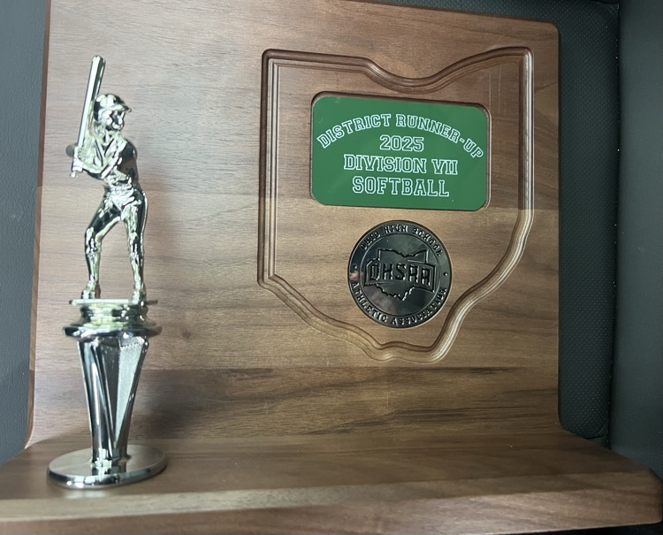 The Lady Cards' tournament run came to an end tonight, but they are the Southwest District Runner Ups.