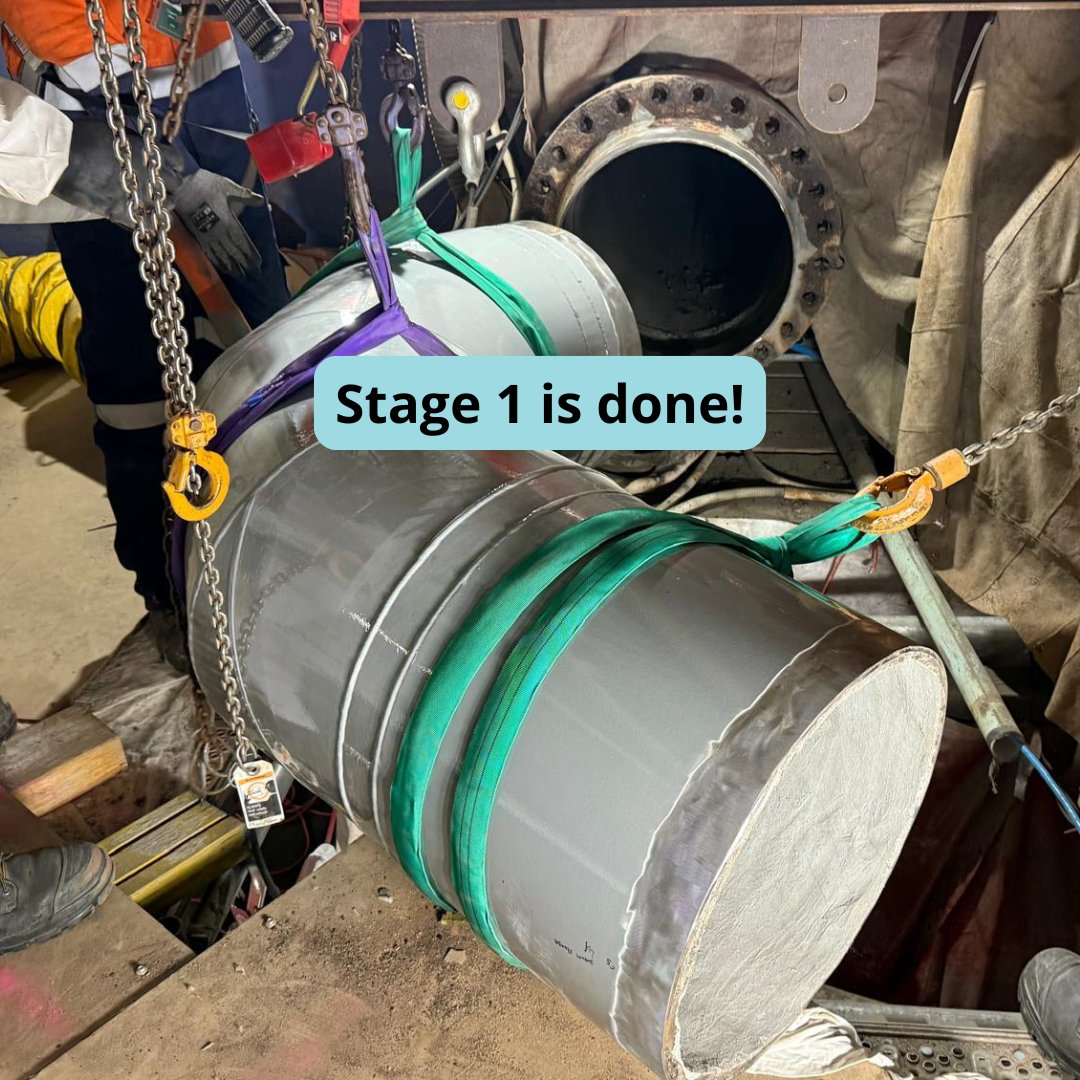 Our team has just finished replacing the pipe bend on the North Shore Pipeline 2. It’s now sitting snugly at the southern end of the Auckland Harbour Bridge, doing its bit to supply H2O to the North Shore💧It’s all part of our work to renew sections of the city’s water