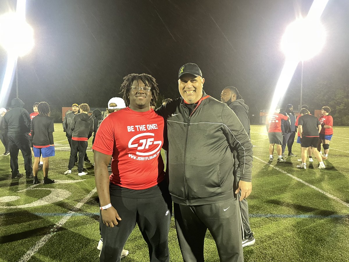 Elias Murray (@_elias_5) on Twitter photo Thank you to <a href="/jerryflora1/">jerry flora</a> for inviting me up to his camp at WestConn. Thankful for the opportunity to showcase my skills at his camp. <a href="/StepinacSports/">Stepinac Athletics</a> <a href="/MageeAj/">AJ MAGEE</a> <a href="/CoachRMcCormack/">Ryan P. McCormack, Director of Scouting</a> <a href="/CoachAndyMar/">Andy Martinez, III, MAT, CSCS</a> <a href="/CoachMatt_G_78/">MJG</a> <a href="/Coachjfortiz/">Coach Julian F. Ortiz</a> <a href="/coachdarcy_/">Coach Eric Darcy</a> Thank you to <a href="/jerryflora1/">jerry flora</a> for inviting me up to his camp at WestConn. Thankful for the opportunity to showcase my skills at his camp. <a href="/StepinacSports/">Stepinac Athletics</a> <a href="/MageeAj/">AJ MAGEE</a> <a href="/CoachRMcCormack/">Ryan P. McCormack, Director of Scouting</a> <a href="/CoachAndyMar/">Andy Martinez, III, MAT, CSCS</a> <a href="/CoachMatt_G_78/">MJG</a> <a href="/Coachjfortiz/">Coach Julian F. Ortiz</a> <a href="/coachdarcy_/">Coach Eric Darcy</a>