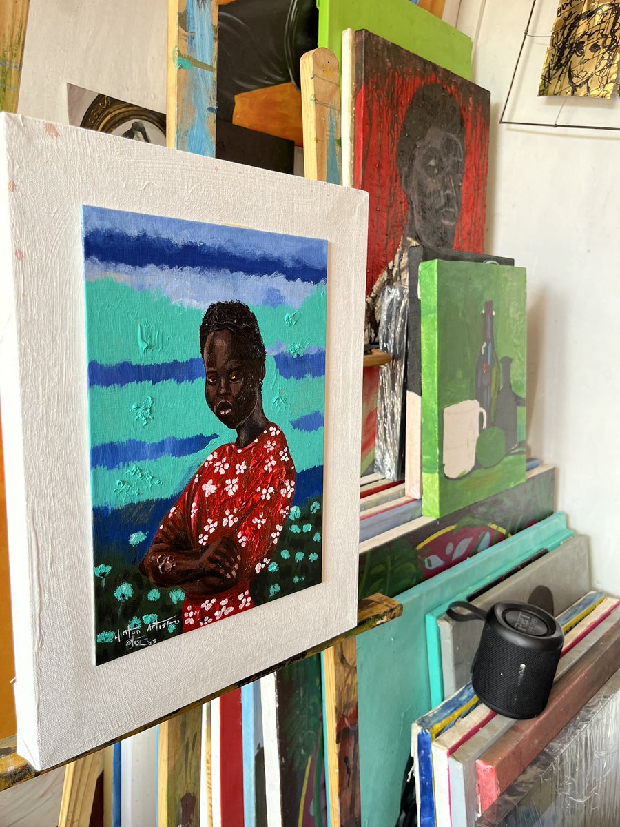 In this small series of work that i have been doing.i have been expressing myself,like in this painting in particular the background i was asked why did i do that and not a solid background and realized. It is what i see normal when i travel to maai mahiu …