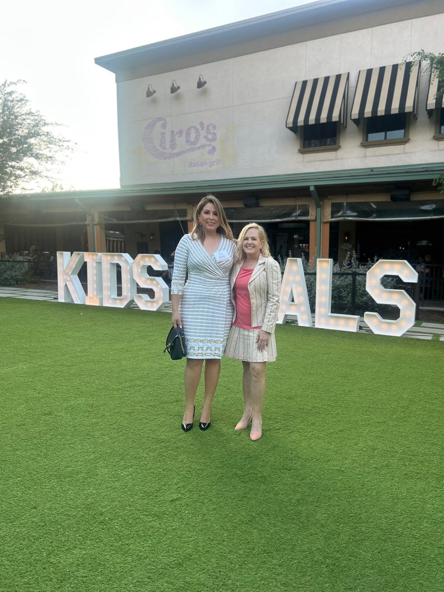 Rosalinda Martinez (@rmartinez555) on Twitter photo What an unforgettable day with <a href="/KidsMealsInc/">Kids Mealsš</a>! Honored to stand with CEO Beth Harp as Commissioner <a href="/LesleyBrionesTX/">Lesley Briones</a> presented a resolution for #WorldHungerDay.
Grateful to Commissioners Briones & <a href="/AdrianGarciaHTX/">Adrian Garcia</a> for supporting our mission to end childhood hunger in Harris County. What an unforgettable day with <a href="/KidsMealsInc/">Kids Mealsš</a>! Honored to stand with CEO Beth Harp as Commissioner <a href="/LesleyBrionesTX/">Lesley Briones</a> presented a resolution for #WorldHungerDay.
Grateful to Commissioners Briones & <a href="/AdrianGarciaHTX/">Adrian Garcia</a> for supporting our mission to end childhood hunger in Harris County.
