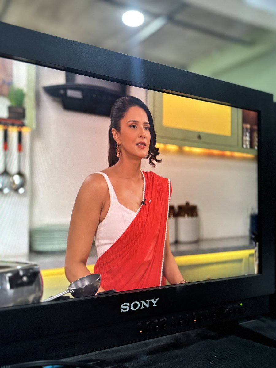 Bharat Ka Swaad .. New Show Coming Soon only on <a href="/ZeeNews/">Zee News</a> #ShipraKhanna #masterchefshiprakhanna 💕