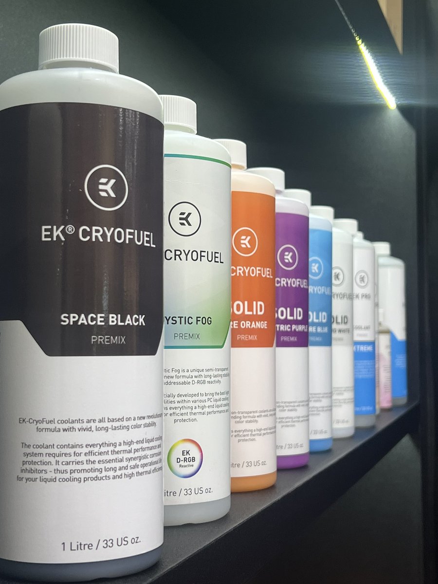 EKbyLMTEK's tweet image. Computex Day 4 🗓️ it’s the final day at Computex and we’re showcasing the latest EK liquid-cooling solutions alongside the ultimate RTX 5090 Gaming PCs from our partners at @ASUS_ROGNA @ScanComputers , @msiUSA &amp;amp; @GIGABYTEUSA . 🌊