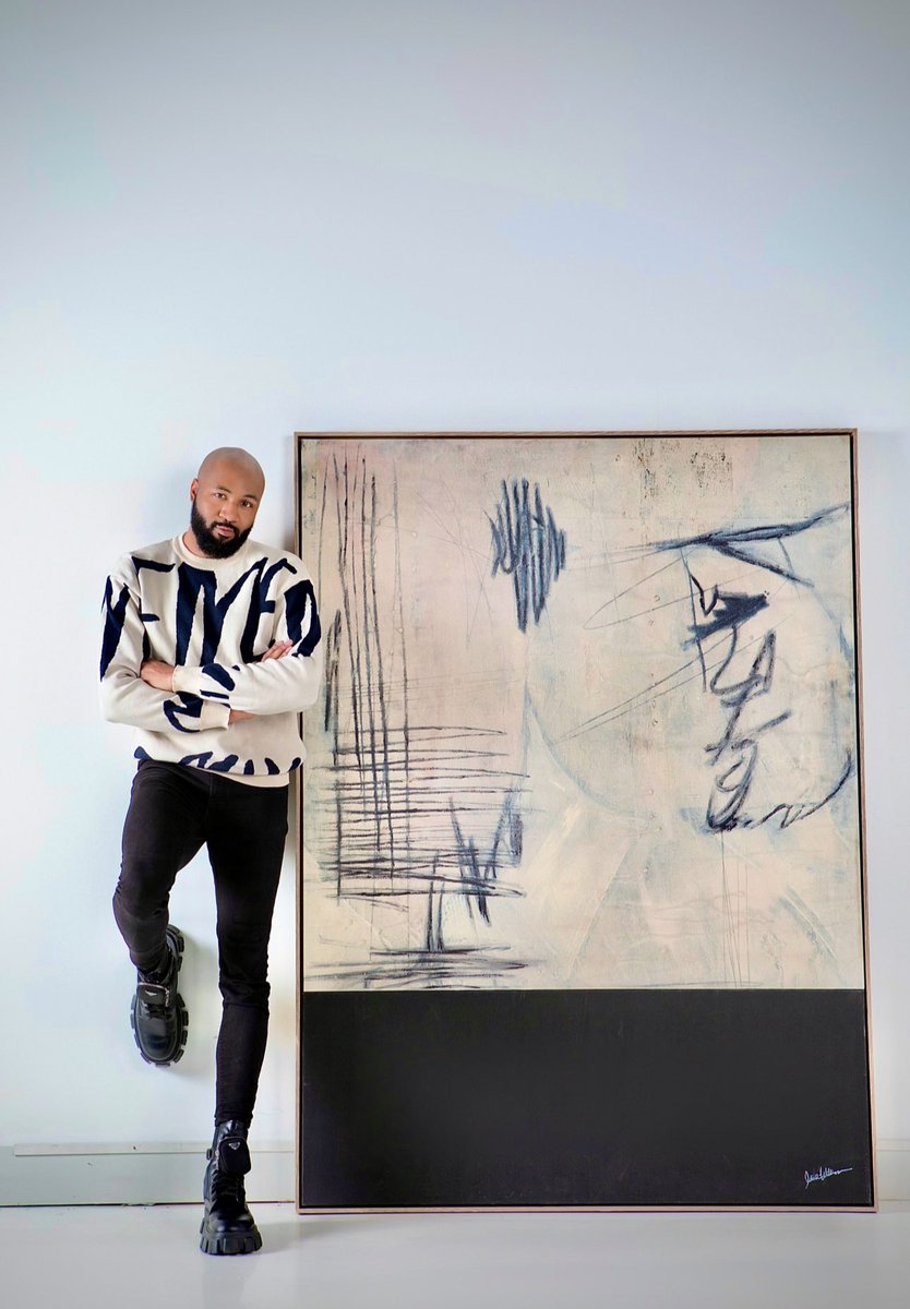 One thing I love about my art collection is the customizable scale! For perspective, I’m 6’3 and this piece and many others from my collection have the ability to scale to this size and even larger! Click the link in my bio to check out more from my collection.