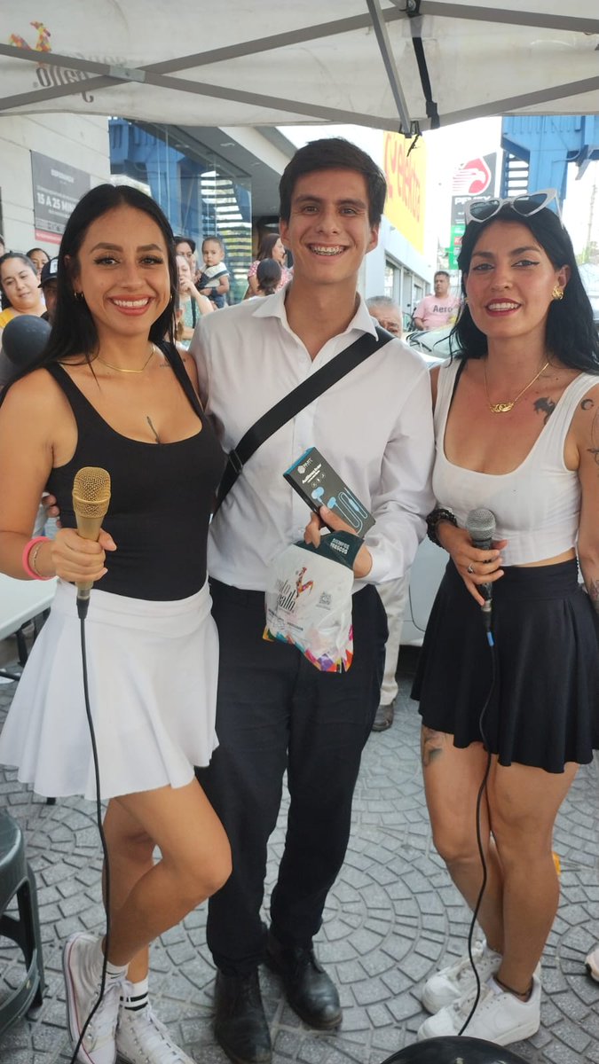 edecanesgalatea's tweet photo. Contrata whats  221 519 0985 
Estuvimos
 en #chipitlan #Cuernavaca con nuestras lindas Indra y Jeanette 😍 #edecanesgalatea #edecanesparaeventos #EdecanesCuernavaca #promocionesydescuentos #promociondeeventos #Inauguraciones #edecanes #edecanesmexico #pastelerialaesperanza 😎 https://t.co/HUCEA2R7bH