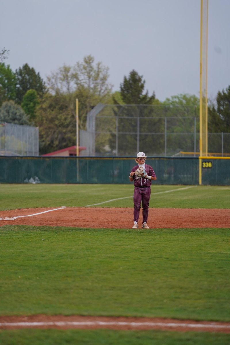 That’s a wrap to my freshman year 

I started 28 games

103 plate appearances 
.382 AVG
.544 OBP
.566 slugging 
29 Hits
23 walks
19 singles 
8 doubles
2 home runs

<a href="/PrepBaseballUT/">Prep Baseball Utah</a> 
<a href="/BeetdiggerBB/">Jordan HS Baseball</a>