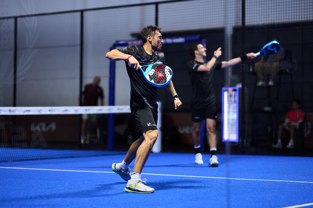 🆕 Sorpresas en los octavos de final masculinos del Asunción Premier Padel P2 con la eliminación de las parejas cuatro, cinco y siete #padel #PremierPadel #AsunciónPremierPadelP2

🔗 elneverazo.com/esbri-diestro-…
